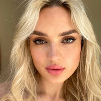 SUZY. Whipped Matte Lipstick