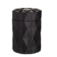 La Lueur Black Currant Vetiver Luxury Coconut Wax Candle