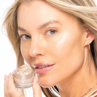 Farmhouse Fresh Iridescent Peptide Facial Mousse
