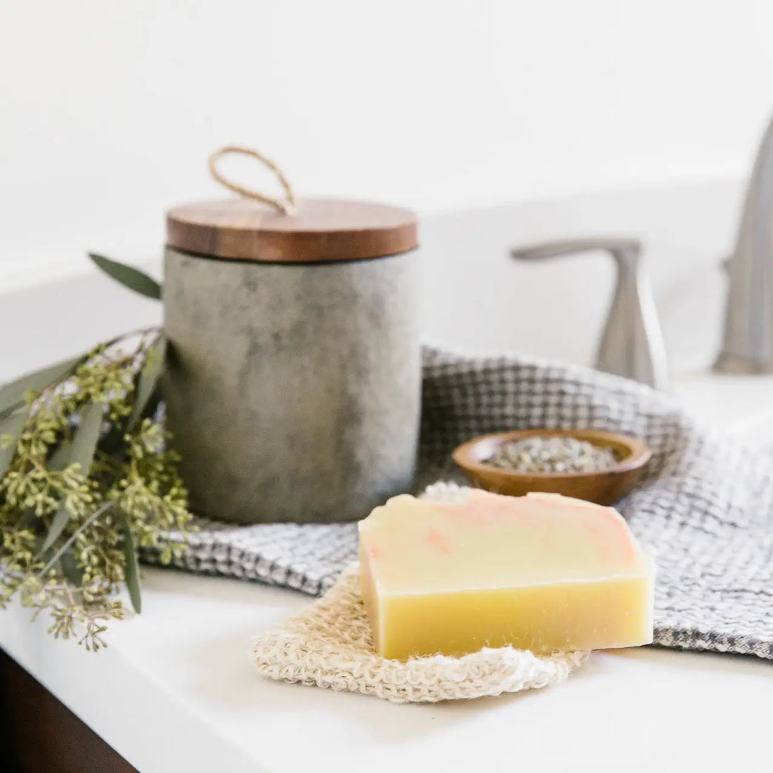 Whispering Willow Rich Lather Shea Butter Bar Soap