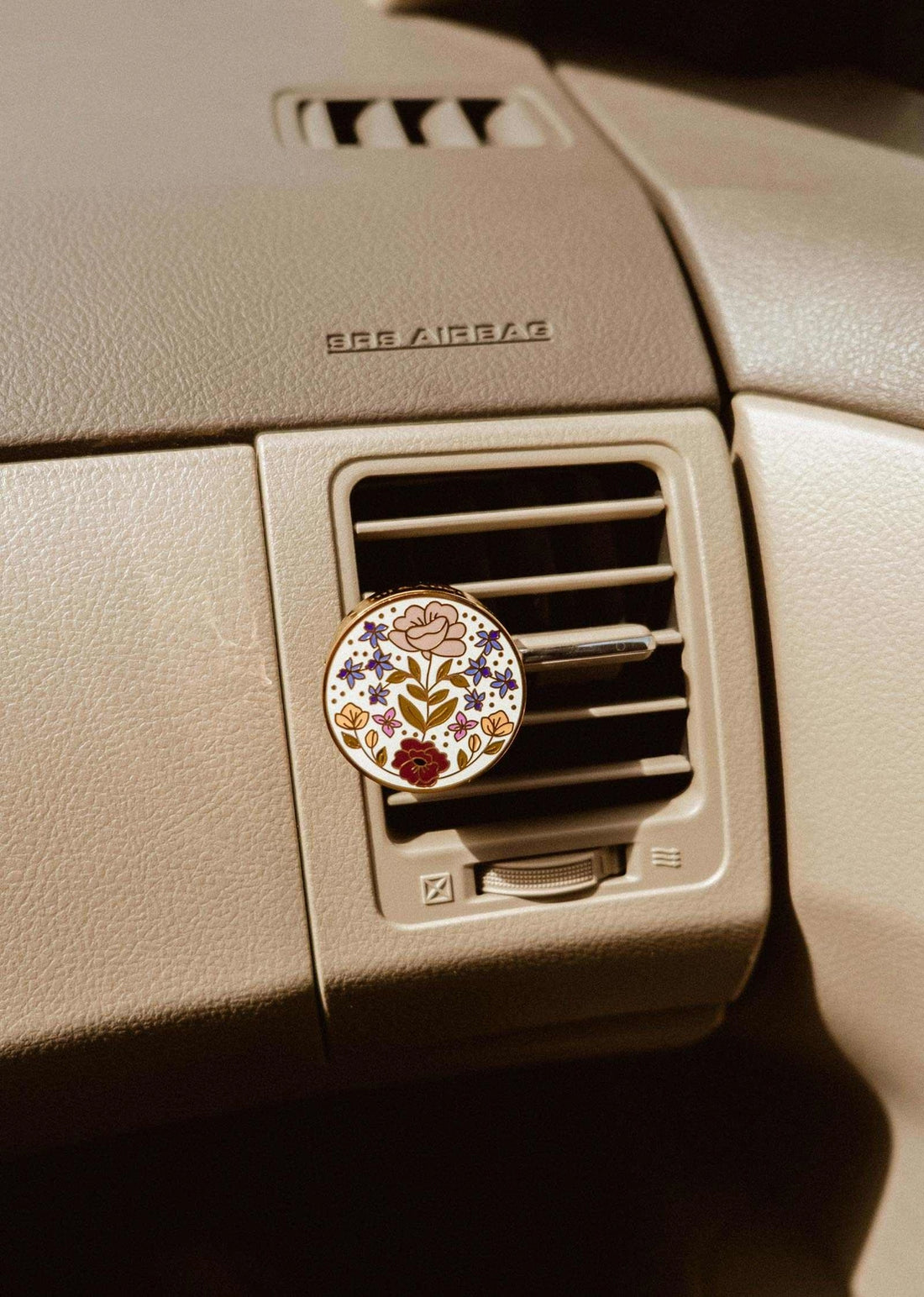 Mimi & August Car Diffuser | Gold Enamel | Signature Floral Design