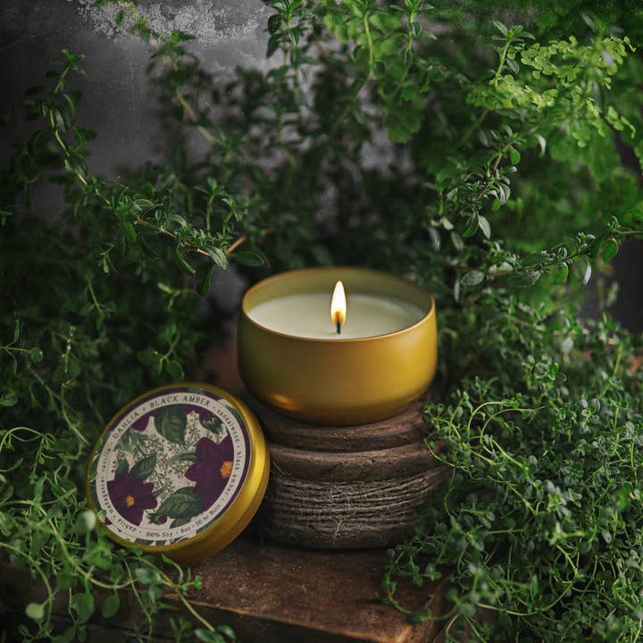 L'apothicaire Botanica Candle {50hrs}  Dahlia + Black Amber