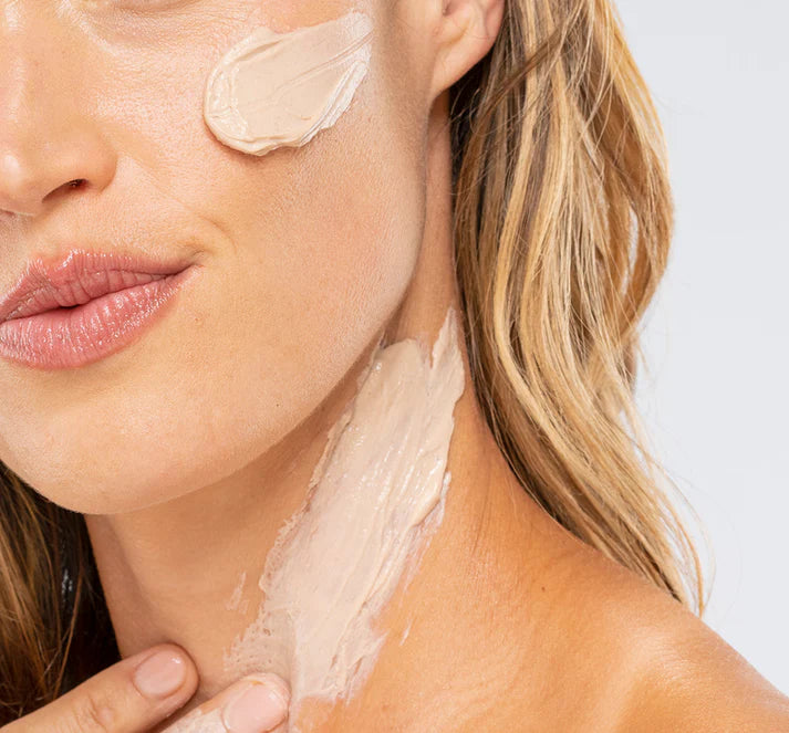 Farmhouse Fresh Face Mask { MIGHTY TIGHTY } Turmeric & Banana Tightening Mask