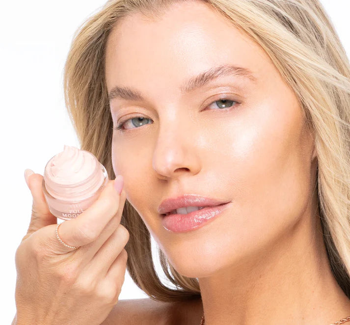 Farmhouse Fresh Iridescent Peptide Facial Mousse