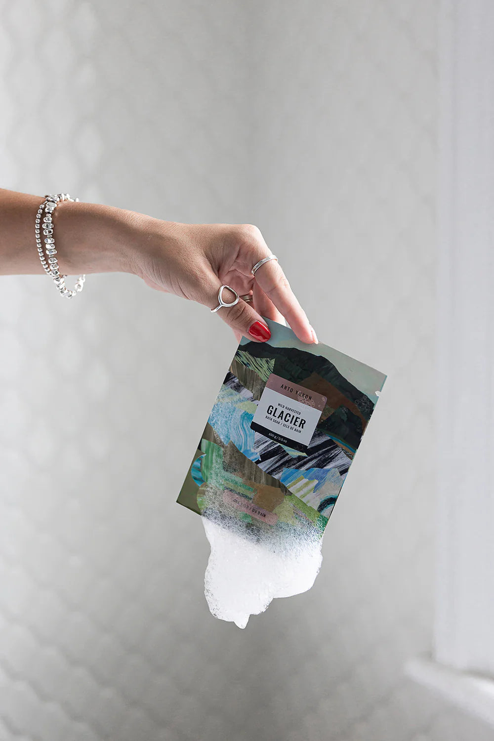Anto Yukon Bath Soak 100g packette: Foaming Glacier