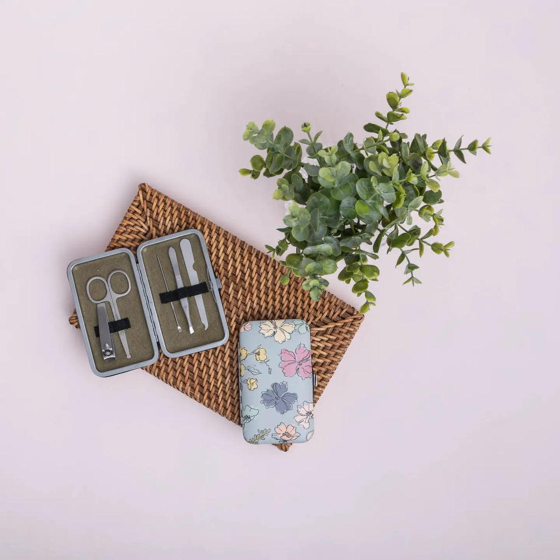 Cait + Co Cutie On-The-Go Manicure Set