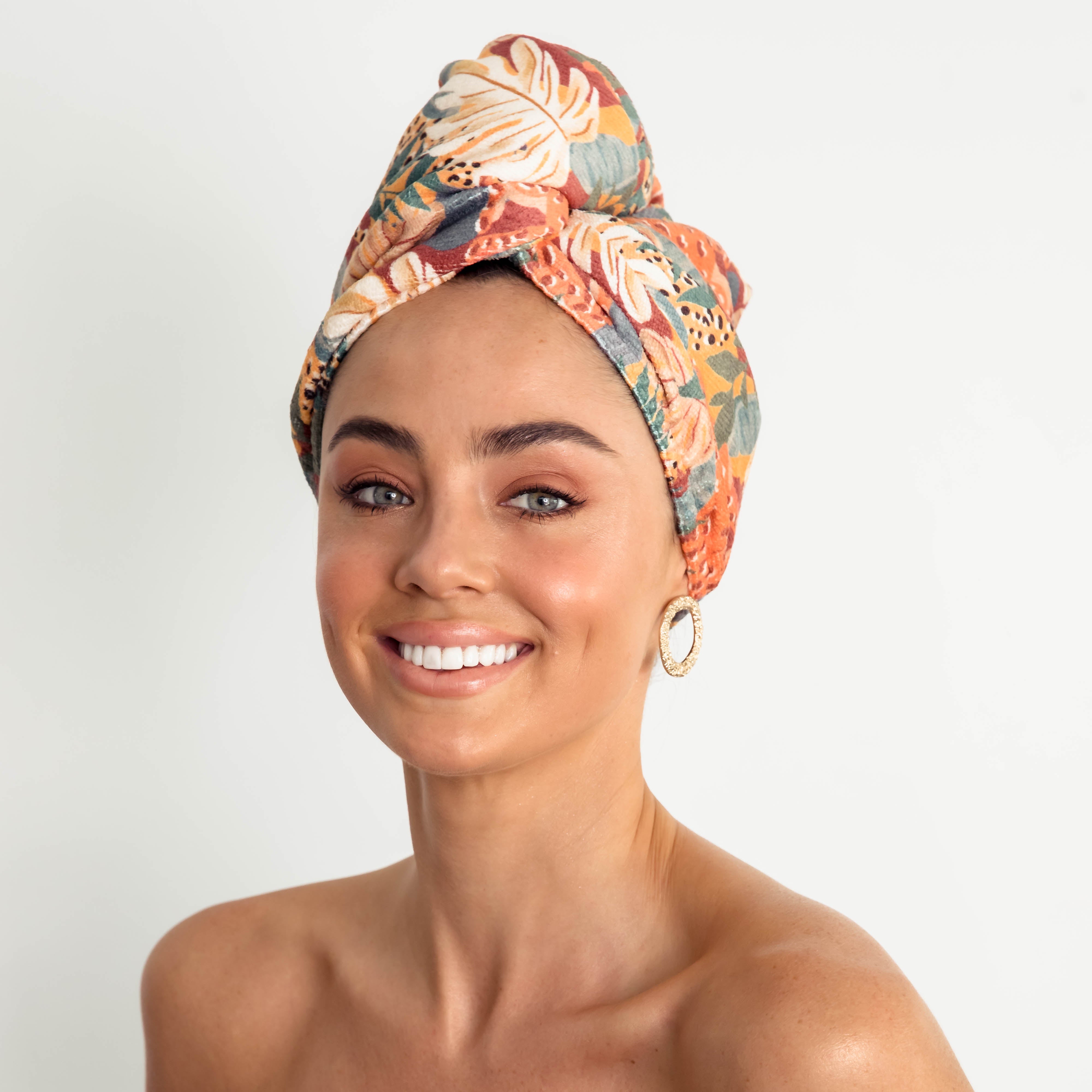 LOUVELLE Riva Hair Towel Wrap – LUX Beauty Boutique